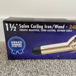 1 1/2” Hot Tools curling iron